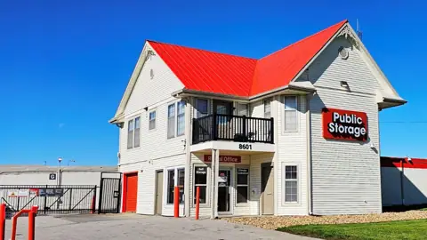 Public Storage photo 2