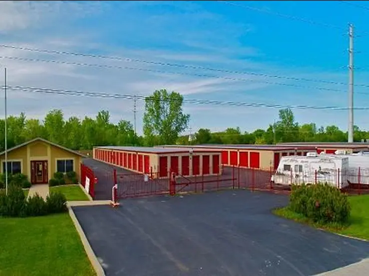 Easy Space Self Storage, RV storage in Lake Villa