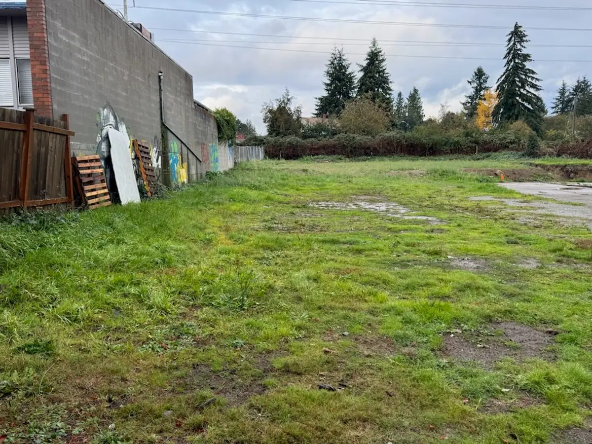 126th Street Car, Trailer, RV & Boat Storage, RV storage in Seattle
