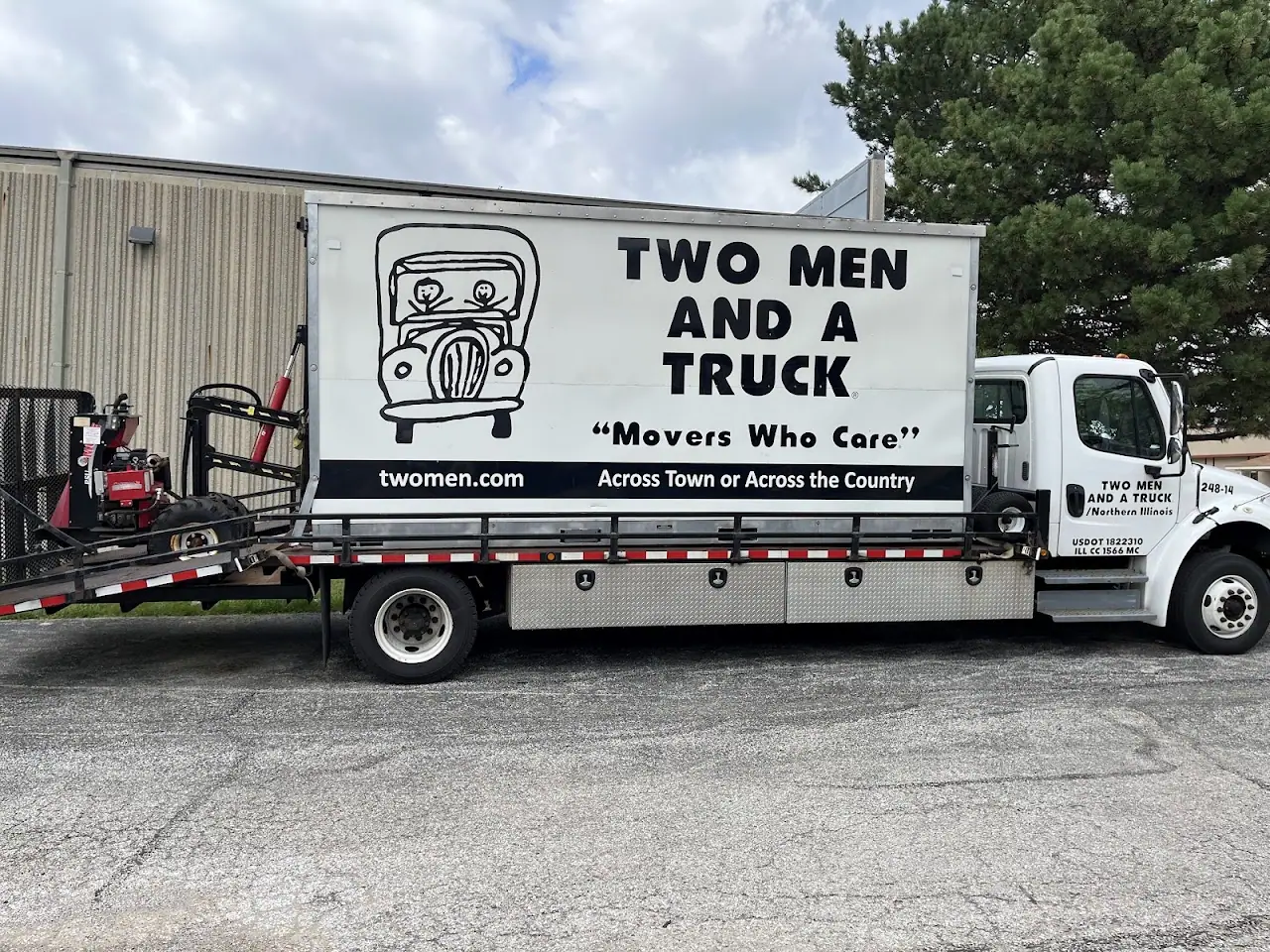 Two Men and a Truck Self-Storage, RV storage in Davenport