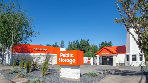 Public Storage in Hillsboro, OR