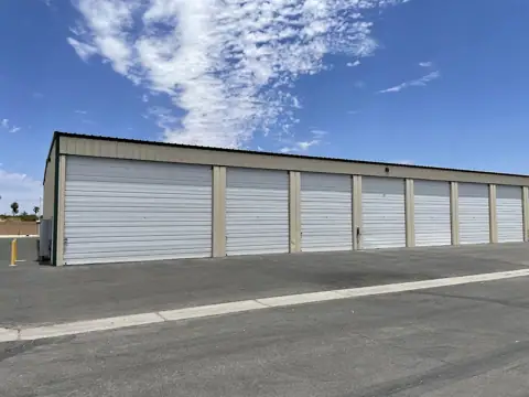 Premier Storage 2 photo 2