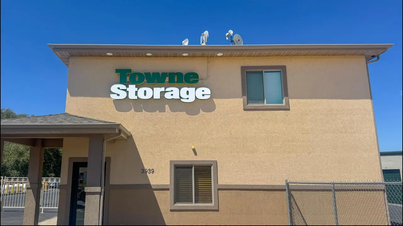 Towne Storage South Cache, RV storage in Logan