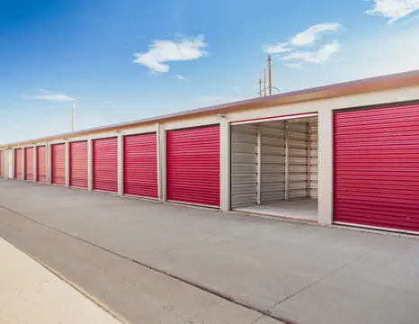 Storage 85 photo 2
