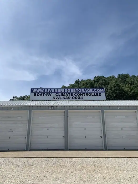 River Bridge Storage, RV storage in Lake Ozark