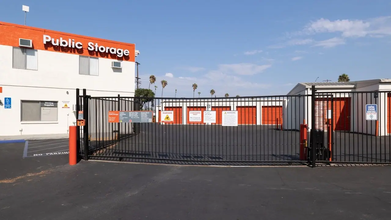 Public Storage, RV storage in Corona