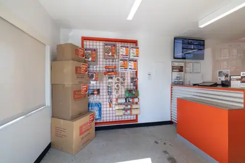 Public Storage photo 2
