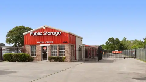Public Storage in Porter, TX