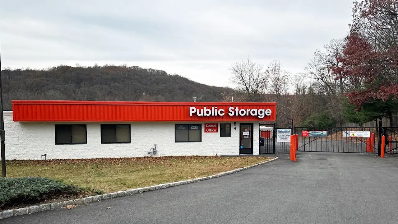 Public Storage, RV storage in Ledgewood