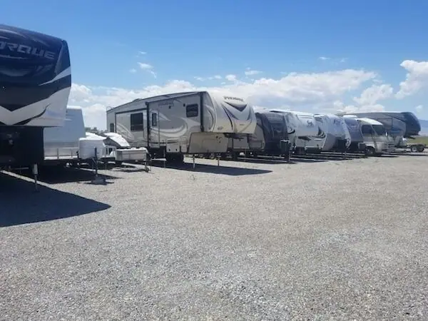 Fitzgerald Storage, RV storage in Elyria