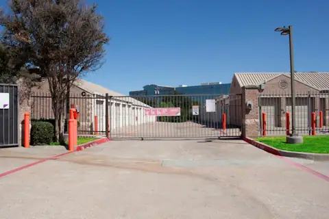 Public Storage photo 3