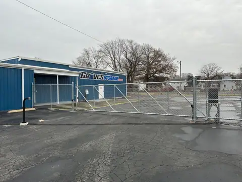 Groves Storage photo 2