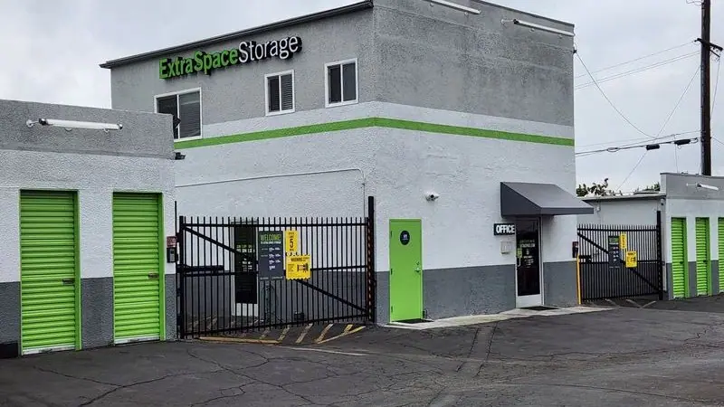 Extra Space Storage, RV storage in Pomona