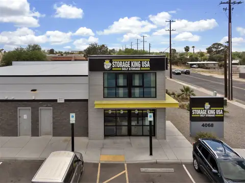 Storage King USA photo 3