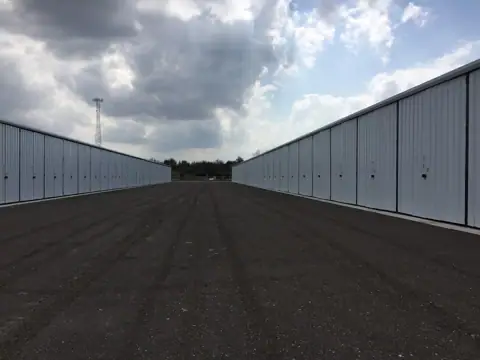 Toy Shedz Boat & RV Storage in Brookshire, TX