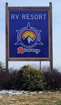 Muncie RV Resort Parking in Anderson, IN