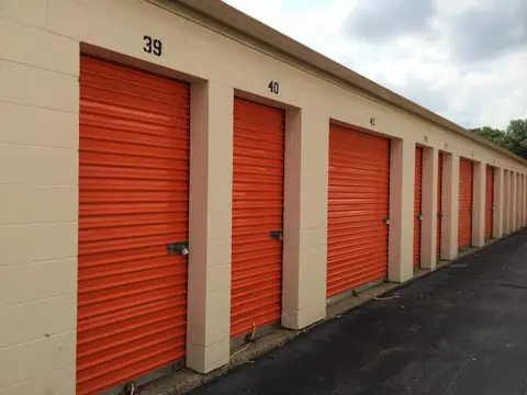 Public Storage photo 2