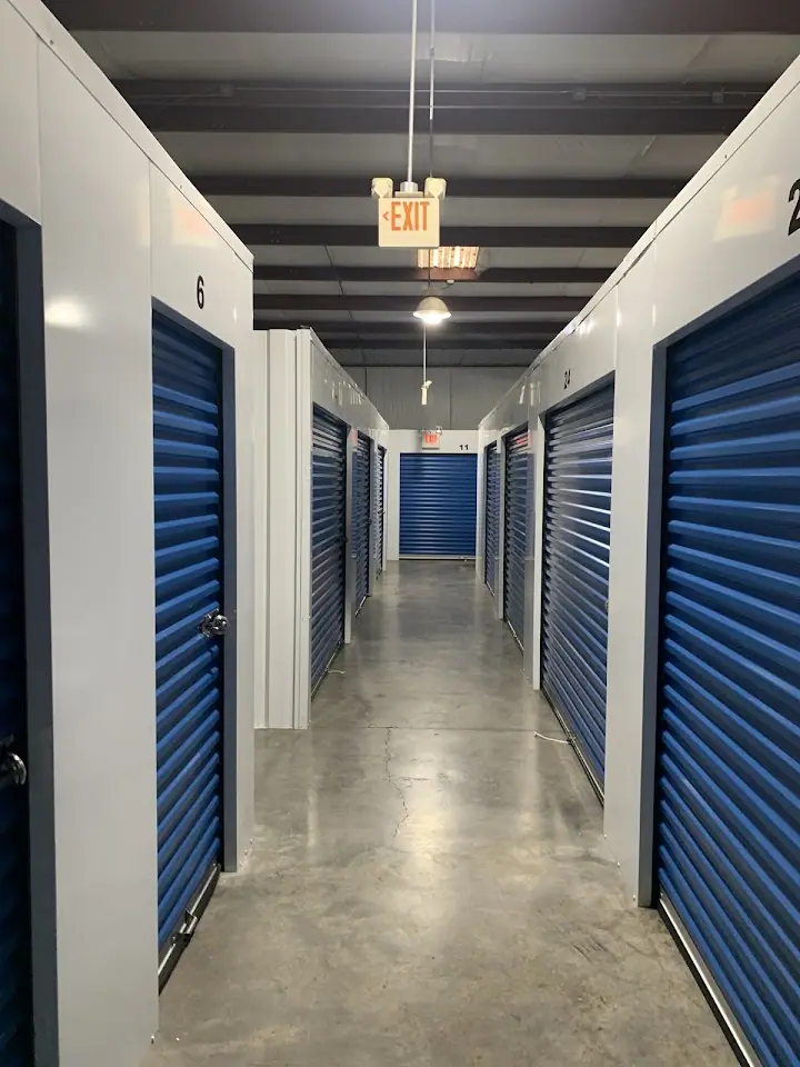 Volunteer Storage - Solway, RV storage in Knoxville
