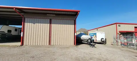 North Eldridge Storage and Offices photo 2