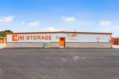 Mini Mall Storage - Enterprise in Enterprise, AL