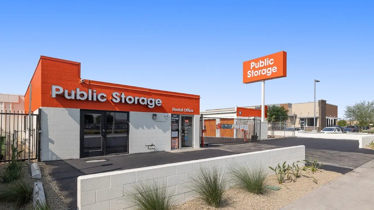 Public Storage, RV storage in La Puente