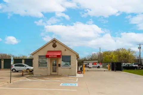 Devon Self Storage Greenville, Texas in Greenville, TX