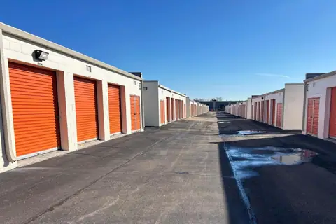 Public Storage photo 2