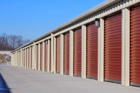 Store-N-Lock Storage & Packing - Lincoln Avenue photo 3