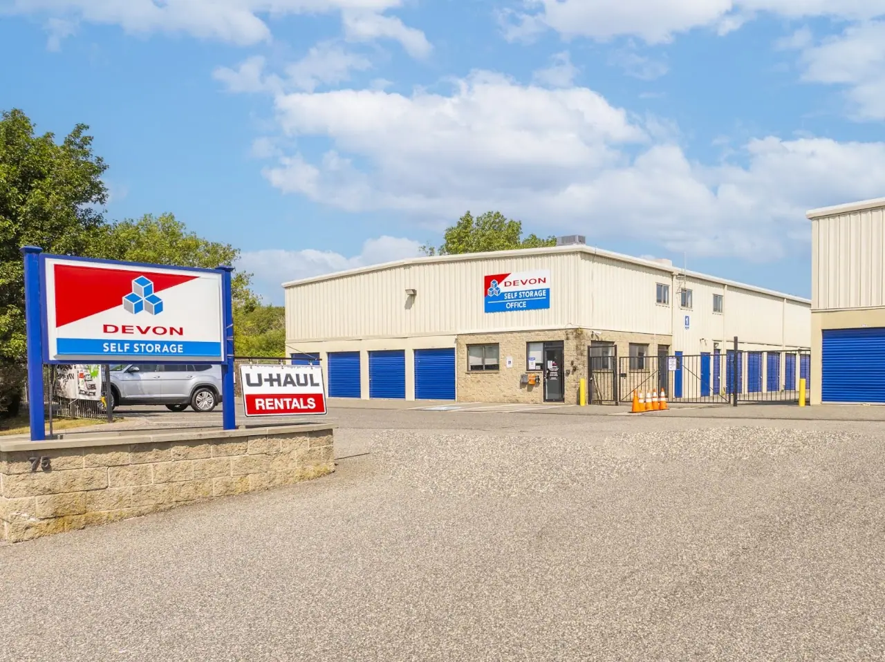 Devon Self Storage Middletown, Rhode Island, RV storage in Middletown