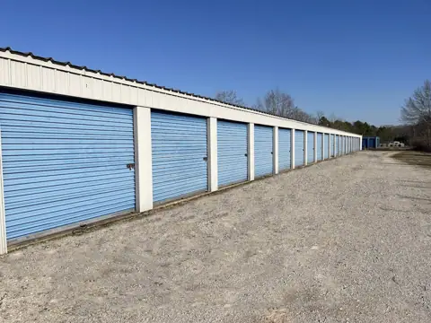 Area Wide Storage in Jackson, TN
