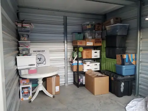 A2Z SELF STORAGE photo 2