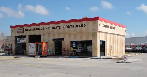 Self-Storage at U-Haul in Sanford, FL