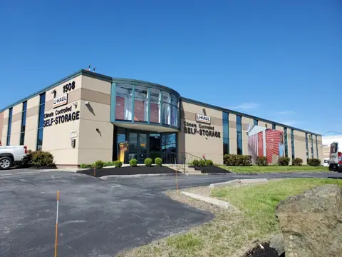 Self-Storage at U-Haul in Woodlawn, MD