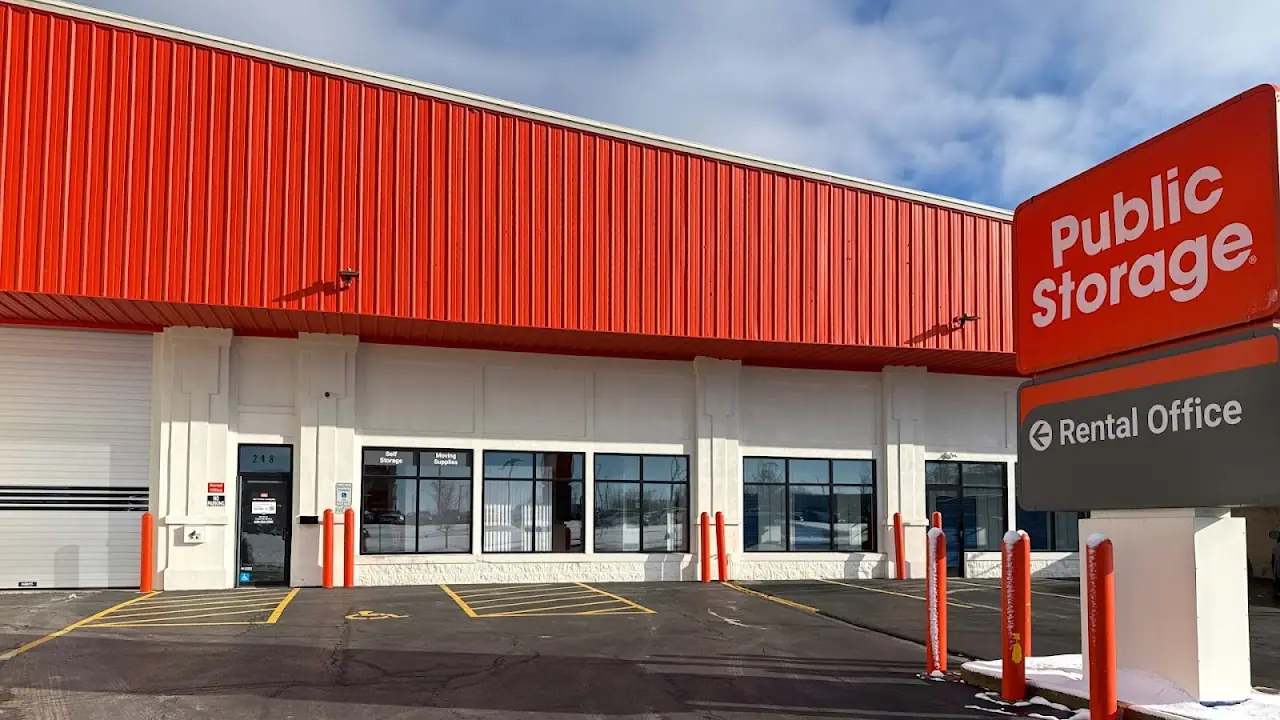 Public Storage, RV storage in St. Charles