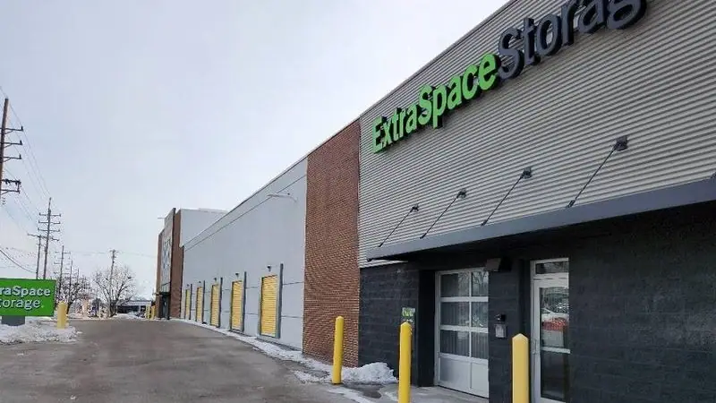 Extra Space Storage, RV storage in St. Louis