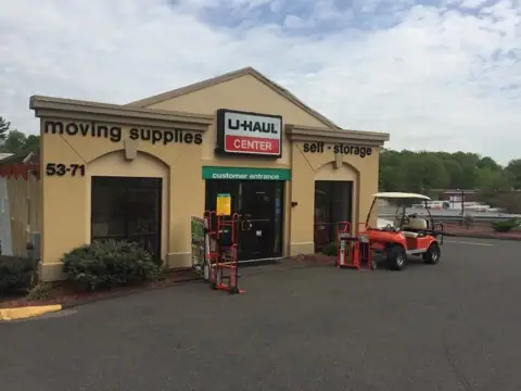 Self-Storage at U-Haul in Manchester, CT