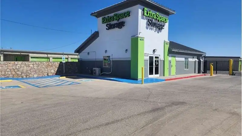 Extra Space Storage, RV storage in El Paso