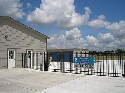 Customer Storage Plus Inc in Houston, TX