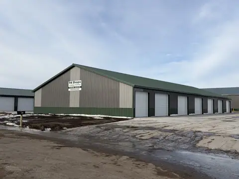 94 shops Storage Rentals photo 2