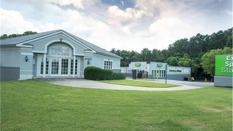 Extra Space Storage, RV storage in Buford