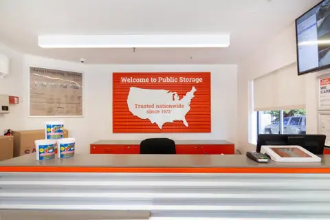 Public Storage photo 2