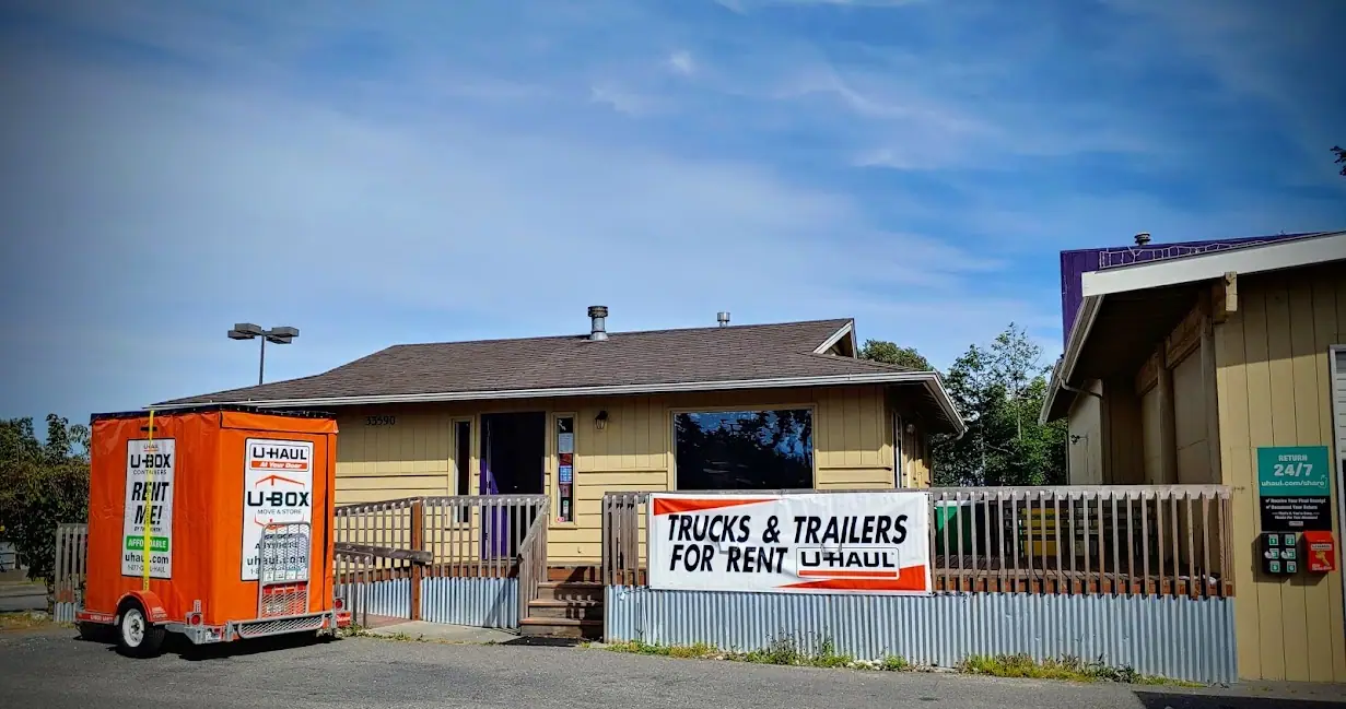 Self-Storage at U-Haul, RV storage in Oak Harbor