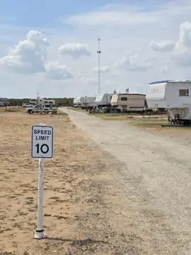 Lonestar Landing Rv Park photo 2