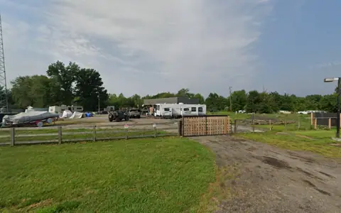 Hwy 28 Auto and Outdoor Storage photo 2