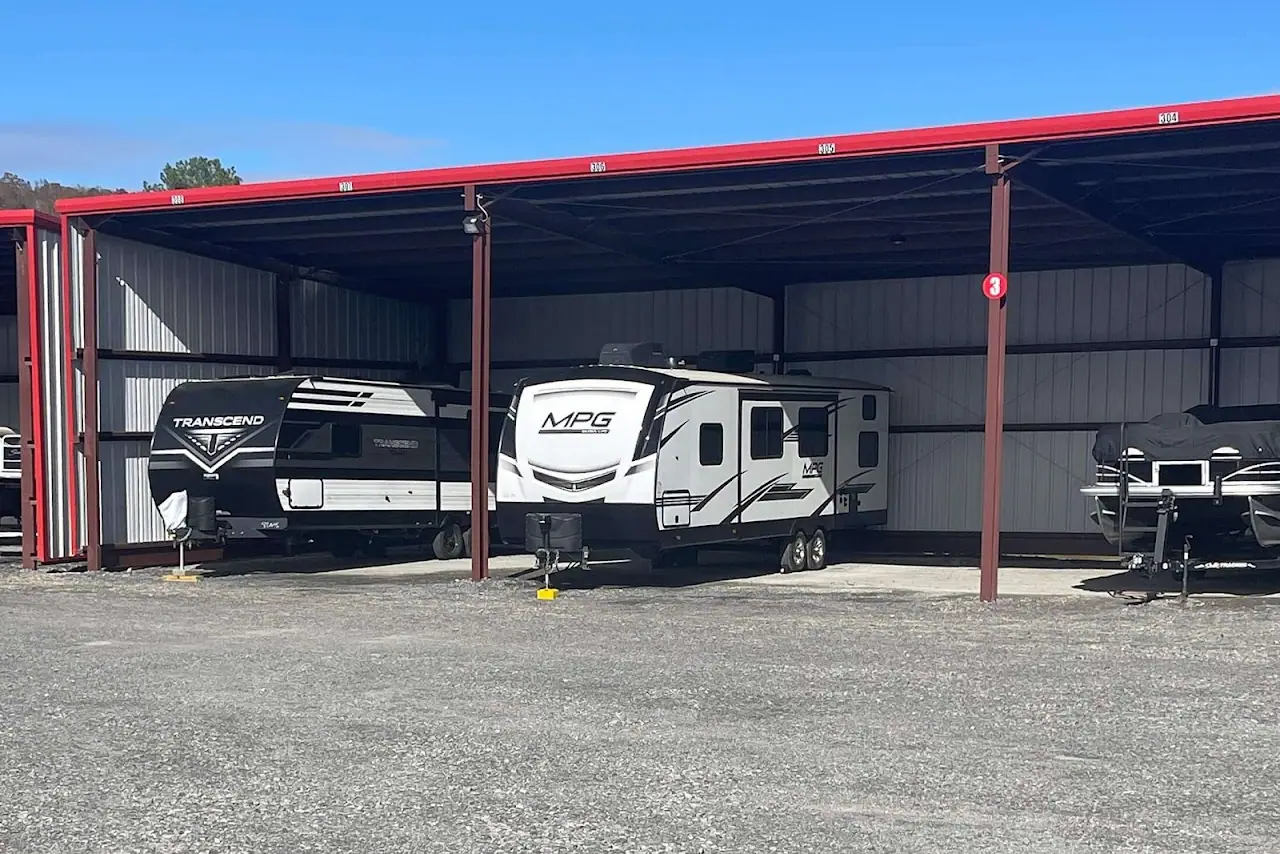 Big Dog Boat & RV Storage, RV storage in Conway