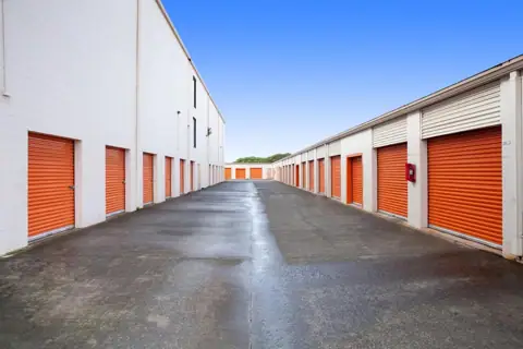 Public Storage photo 3