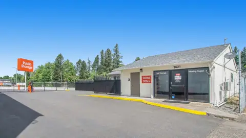 Public Storage in Portland, OR