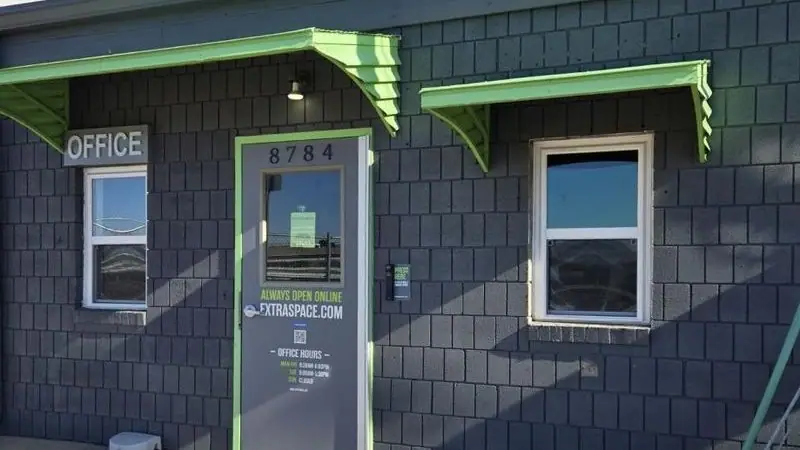 Extra Space Storage, RV storage in Hazelwood