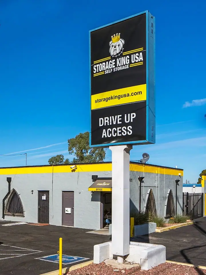 Storage King USA, RV storage in Tucson