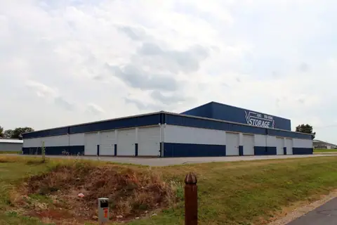 V and V Storage in Appleton, WI